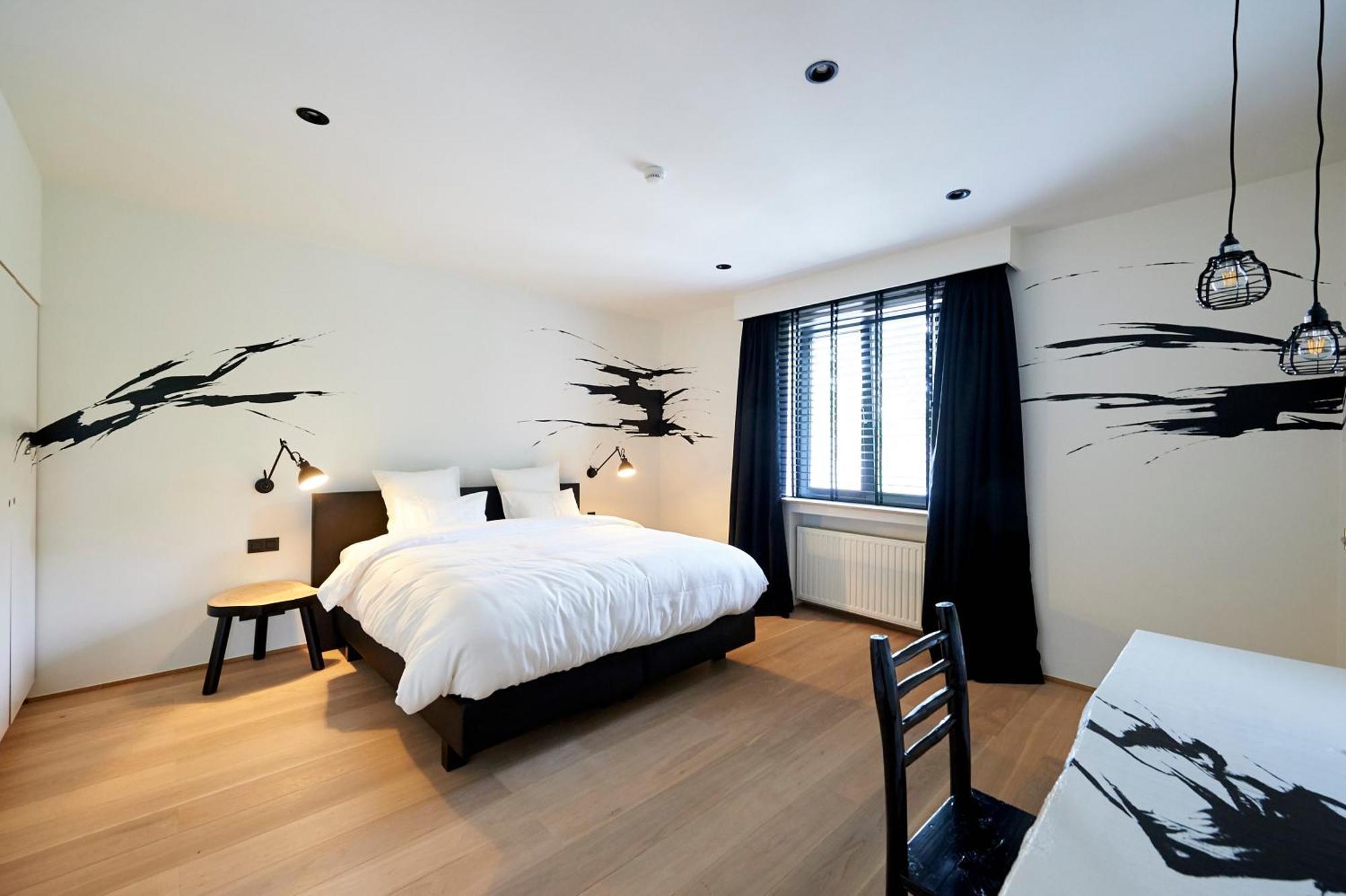 Hotel Groenendaal Хуйларт Экстерьер фото
