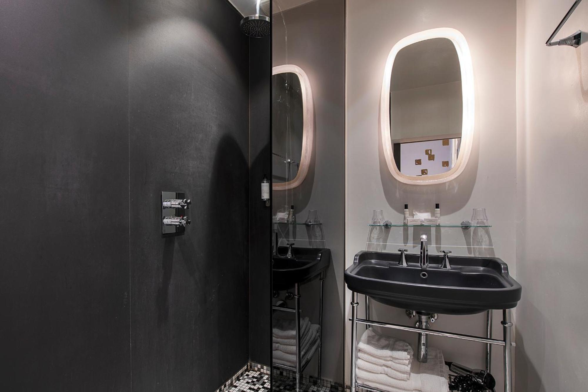 Hotel Groenendaal Хуйларт Экстерьер фото