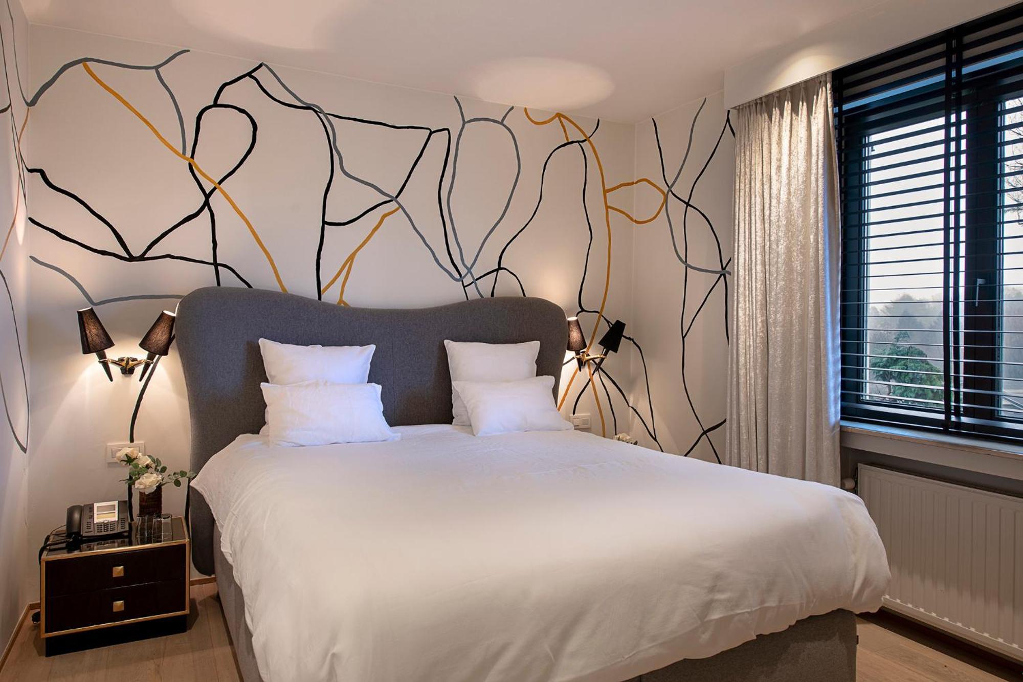 Hotel Groenendaal Хуйларт Экстерьер фото